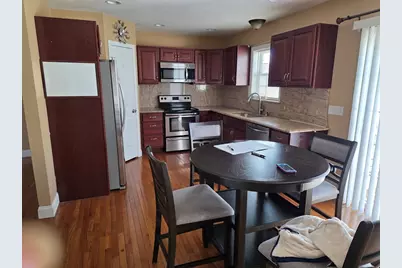 176 Oak Grove Ave, Fall River, MA 02723 - Photo 2