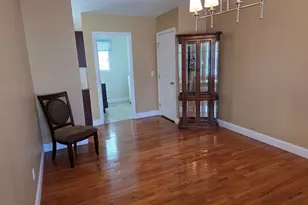 176 Oak Grove Ave, Fall River, MA 02723 - Photo 4