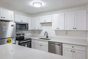 80 Damon Rd, Northampton, MA 01060 - Photo 8