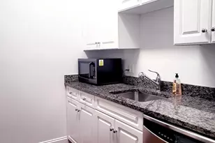 42 8th, Boston, MA 02129 - Photo 12