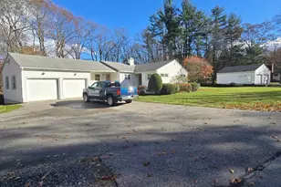 168 Twinbrooke Dr, Holden, MA 01520 - Photo 1