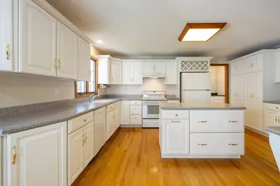 161 Wildflower Circle, Westfield, MA 01085 - Photo 12