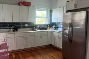 25 Seafoam Ave, Winthrop, MA 02152 - Photo 4