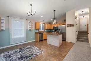 89 Jarvis Ave, Holyoke, MA 01040 - Photo 16