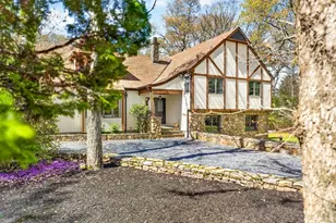 105 Rock O'Dundee Rd, Dartmouth, MA 02748 - Photo 2