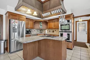 105 Rock O'Dundee Rd, Dartmouth, MA 02748 - Photo 16