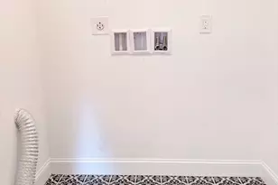 39 Pond St, Framingham, MA 01702 - Photo 16