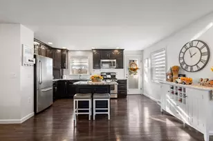 319 Northwest St, Acushnet, MA 02743 - Photo 8