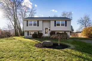 319 Northwest St, Acushnet, MA 02743 - Photo 2