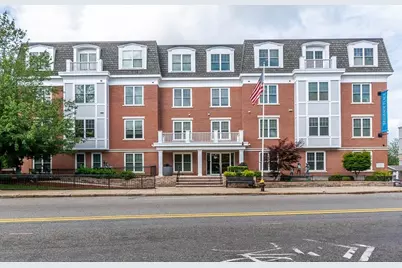 446 Belgrade Ave #208, Boston, MA 02132 - Photo 2