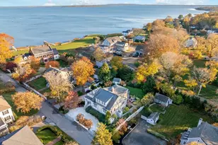 17 Winsor St, Duxbury, MA 02332 - Photo 4