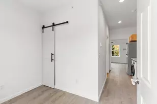 50 R Maplewood Ave, Gloucester, MA 01930 - Photo 2