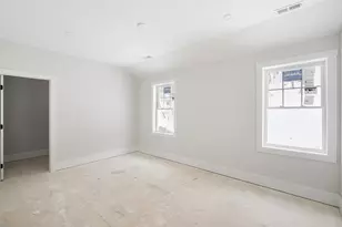 42 Christian St, Lowell, MA 01850 - Photo 16