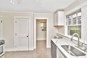 59 Austin St, Boston, MA 02136 - Photo 14