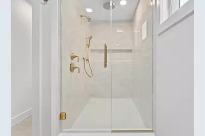 91 Houston Avenue, Newport, RI 02840 - Photo 12