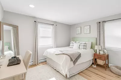 22 Beacon Ave #3, Newburyport, MA 01950 - Photo 6