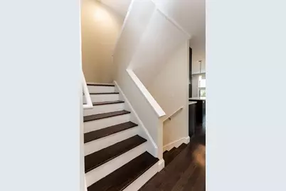 478 Fulton Street #478, Medford, MA 02155 - Photo 4