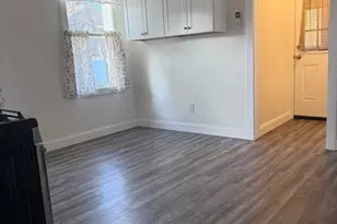 97 Courtland St, Worcester, MA 01602 - Photo 6