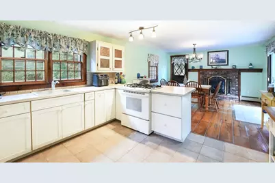 23 Old Fields Rd, Sandwich, MA 02563 - Photo 10