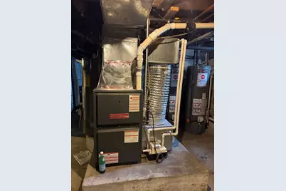 18-20 N Manchester, Brockton, MA 02302 - Photo 16