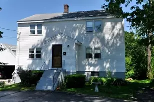 121 King Philip Rd, Worcester, MA 01606 - Photo 1