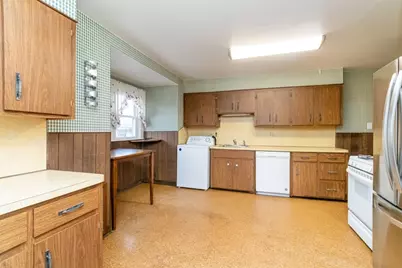 151 Pine #2, Quincy, MA 02170 - Photo 4