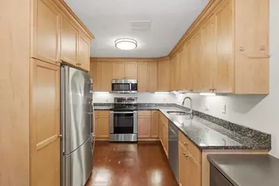 360 Neponset Street #702, Canton, MA 02021 - Photo 6