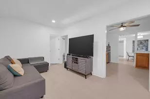 68 Upland Rd, Marlborough, MA 01752 - Photo 6