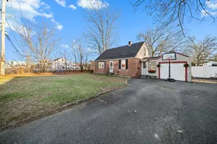 103 Lauzier Terrace, Chicopee, MA 01020 - Photo 2