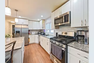 190 Mill St, Agawam, MA 01001 - Photo 6