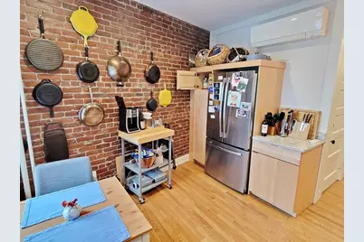 14 Colbourne Crescent #1, Brookline, MA 02445 - Photo 2