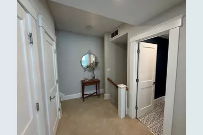 32 Atherton Rd #2, Brookline, MA 02446 - Photo 32