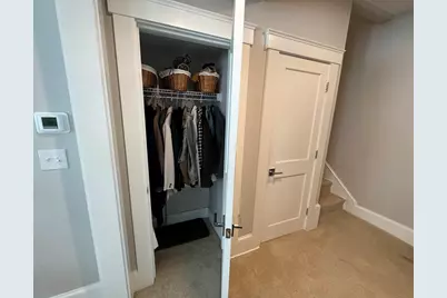 32 Atherton Rd #2, Brookline, MA 02446 - Photo 10