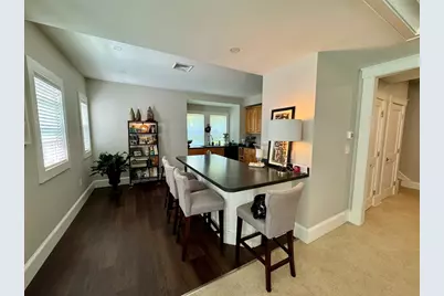 32 Atherton Rd #2, Brookline, MA 02446 - Photo 2