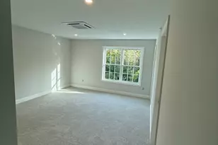 63 North St, Worcester, MA 01605 - Photo 6