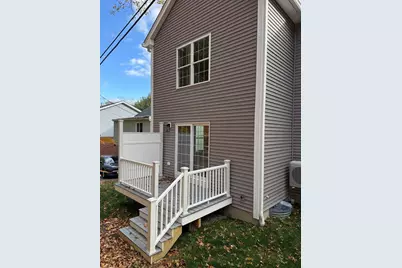 63 North St #B, Worcester, MA 01605 - Photo 4