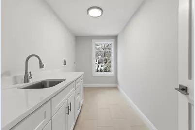 18 Evergreen Rd, Needham, MA 02494 - Photo 32