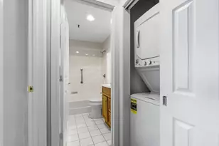 3920 Mystic Valley Pkwy, Medford, MA 02155 - Photo 14