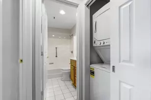 3920 Mystic Valley Pkwy, Medford, MA 02155 - Photo 16