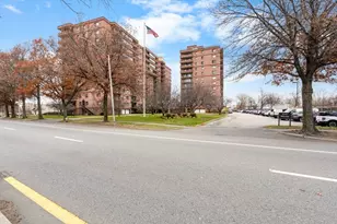 3920 Mystic Valley Pkwy, Medford, MA 02155 - Photo 34