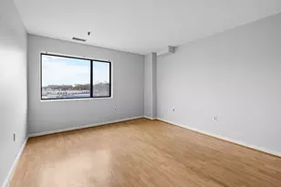 3920 Mystic Valley Pkwy, Medford, MA 02155 - Photo 10