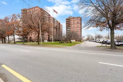 3920 Mystic Valley Pkwy #303, Medford, MA 02155 - Photo 34