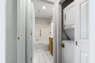 3920 Mystic Valley Pkwy #303, Medford, MA 02155 - Photo 14