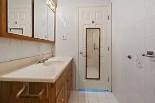 3920 Mystic Valley Pkwy, Medford, MA 02155 - Photo 18