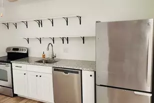 44 Burnap Rd, Holliston, MA 01747 - Photo 4