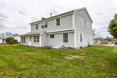 105 Cornhill Rd, Somerset, MA 02725 - Photo 6