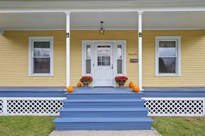 34 Goodrich St, North Adams, MA 01247 - Photo 2