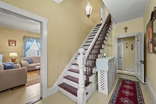 34 Goodrich St, North Adams, MA 01247 - Photo 4