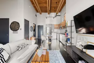 319 A St, Boston, MA 02210 - Photo 6