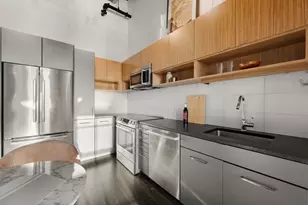 319 A St, Boston, MA 02210 - Photo 14